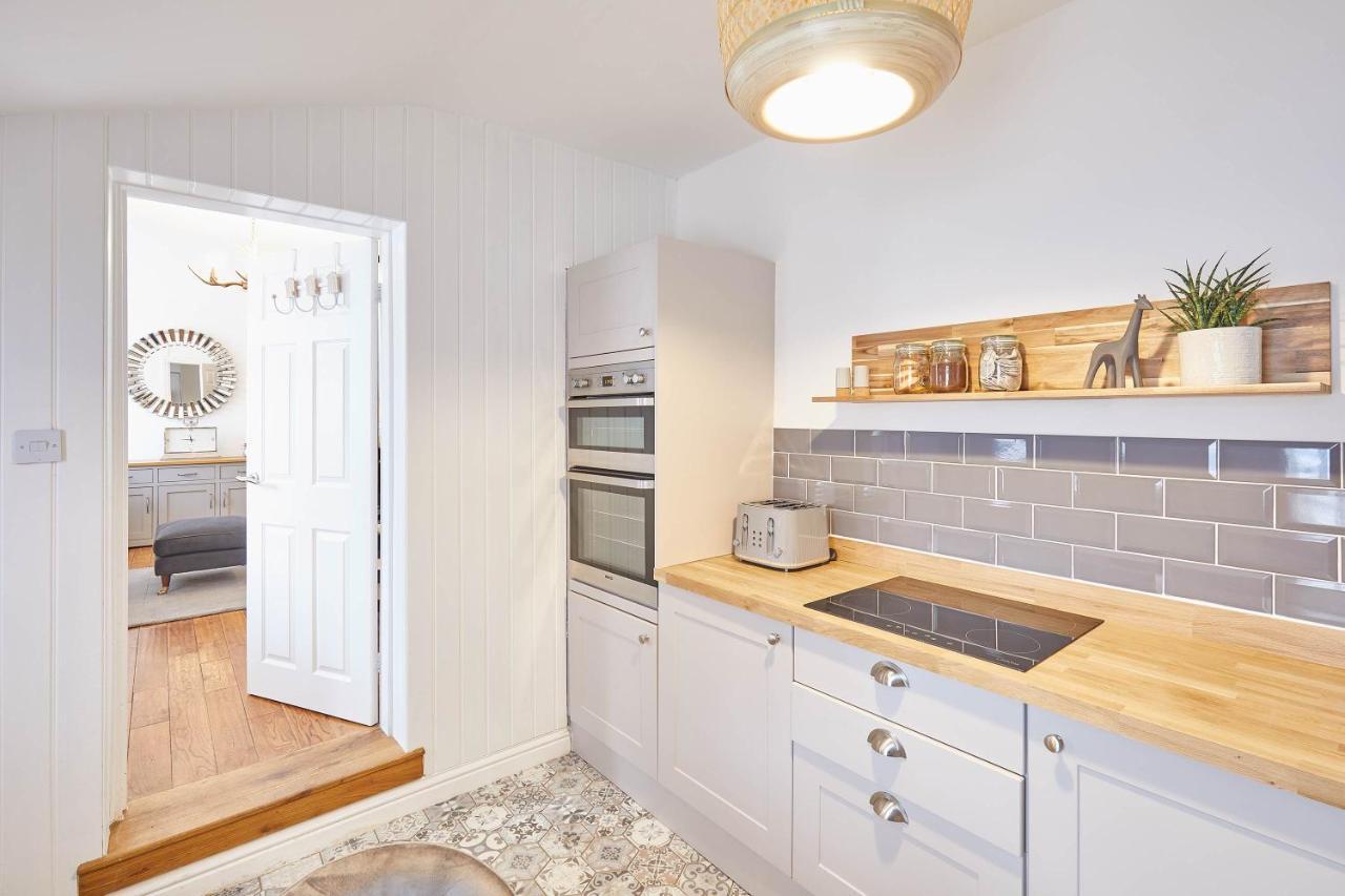 Host & Stay - Den At Westcliff Вітбі Екстер'єр фото